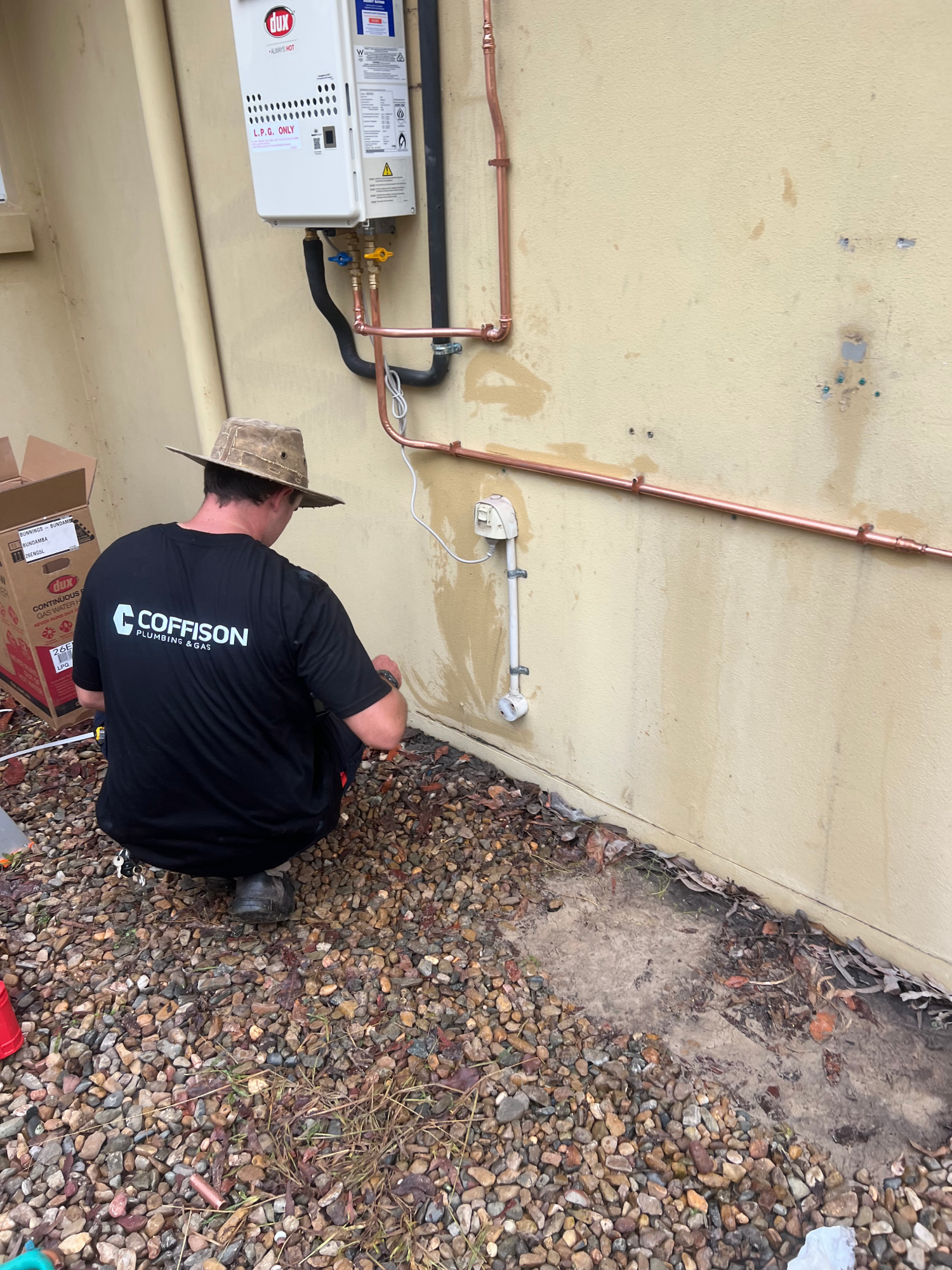 gas fitting and gas line installation by certified plumber